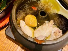 云南经典汽锅鸡-云海肴·汽锅鸡·云南菜(苏州中心店)