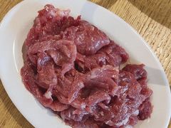 -牛满溢·自助潮汕鲜牛肉火锅(龙汇路店)