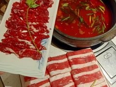 -贵府酸汤牛肉火锅·贵州老字号(飞山街店)