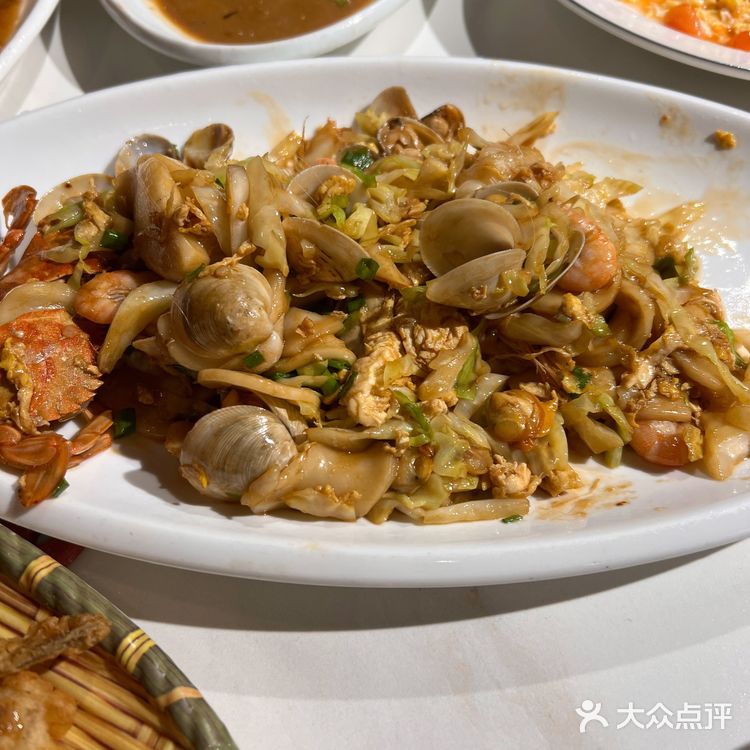 不能出省那么我们就来舟山吃几天海鲜，只吃了两天了