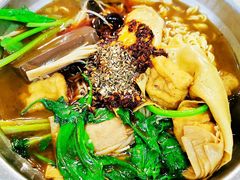 -闫家炸鸡架(五爱总店)