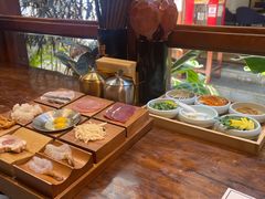 -银米·云南传统过桥米线(双廊黑金冠店)