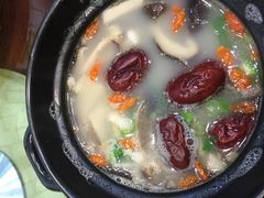 -红色根据地文化主题酒店(太湖街店)