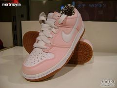 -NIKE上海青浦换季优惠店