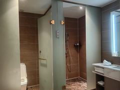 -柏曼酒店(重庆解放碑洪崖洞店)