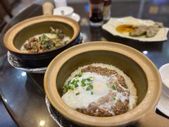 猪肉饼窝蛋煲仔饭-红星光发煲仔饭(文海店)