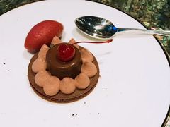 -迪拜帆船酒店海底餐厅