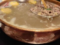 -潮汕三宝鲜牛肉火锅