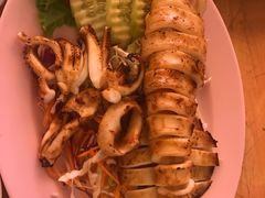 -J Daeng Seafood