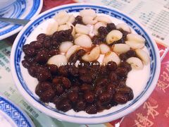 -赵记传承特色牛奶甜品(泉城广场店)