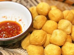 -老滇山寨•云南特色菜•地方菜•民族风情歌舞表演(金碧店)