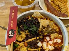 -丽丽三鲜螺蛳粉(田林路店)