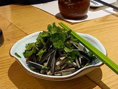 香菜拌臭干-中国徽菜·徽商故里(广安门店)