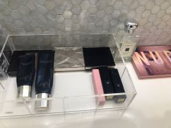 -优加东京秀烫染SALON