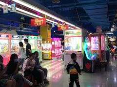 -城市英雄(维佳佰港城店)