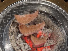 -山川小町·极番烧肉(新地假日广场店)