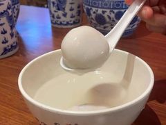 -大食代美食广场(上海中心店)