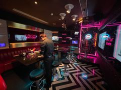 -温莎KTV(珠江路店)