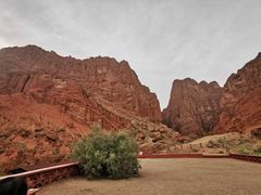 -天山神秘大峡谷