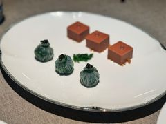 冰淇淋鹅肝拼鲜菜石榴包-福玺荟(外滩罗斯福店)