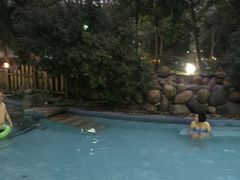 -灵秀温泉