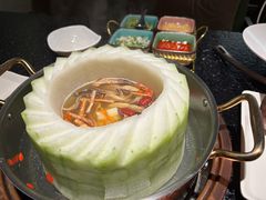 -得意咚瓜·顺德鱼生·冬瓜火锅(深圳首店)