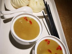 -馋笼小食堂-青岛大虾包(繁花里店)