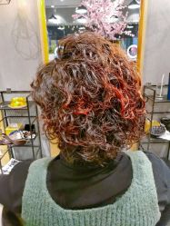 -时尚殿堂明星门店