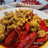 宝妈宝爸夜宵秘密基地：周大龙虾蟹传奇