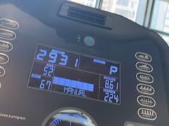 -威克健身游泳(万菱汇店)