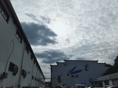 -嘿哟动霸CHUA·新潮玩运动娱乐中心·蹦床滑冰团建乐园
