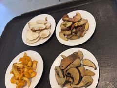 -天宜隆蘑菇宴火锅(石景山旗舰店)