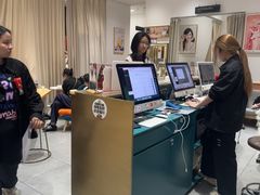 -海马体照相馆(万菱汇店)