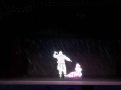 -彩色熊猫剧场