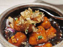石锅肉汁香芋-阿明小菜·海鲜·上海菜(梅陇店)