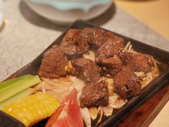 -穹六人间 people 6(岳阳路店)