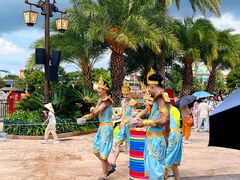 -七彩云南欢乐世界