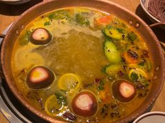 -洱火云南酸菜牛肉火锅(石景山当代商城店)