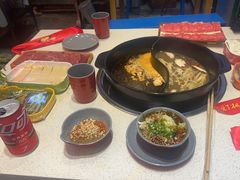 -钢管厂五区小郡肝串串香火锅(梅川路店)