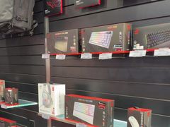 -ROG玩家国度(烟台众诚店)