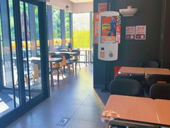 大堂-汉堡王(北京三里屯购物中心)