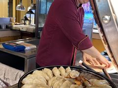 -昆山裕元花园酒店·温莎西餐厅