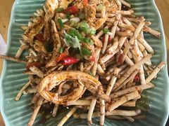-自贡盐帮菜·玩辣餐厅(樱花园西街店)