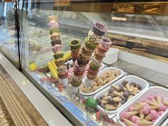-MADO冰淇淋咖啡馆(淘金店)