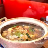 今年年夜饭就来他们家吃烤鸭！好吃不打烊～