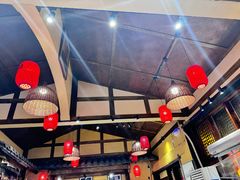 -富正毅三下锅·湘西韵味(天门山索道店)
