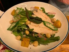 牛油果秋葵烧鸡沙拉-COMMUNE幻师(上邦百汇城店)