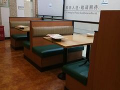 卡座-萨莉亚意式餐厅(连城店)