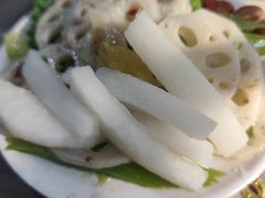 素拼-一间楼牛羊肉泡馍馆(东一路店)
