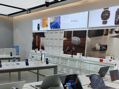 -荣耀授权体验店(双井富力店)